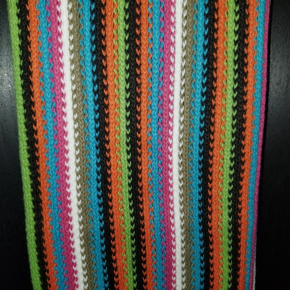 Scarf - Picture 2 of 4